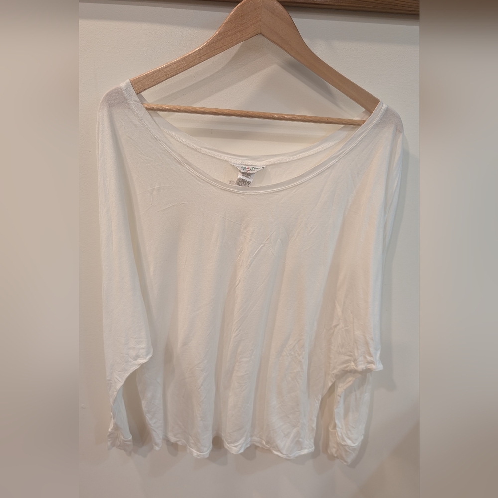 Hard Tail White Layer Top
